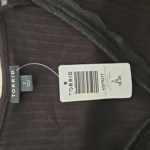 NWT Torrid Black Drop Shoulder Ribbed Shirt With Lace - Picture 6 of 9